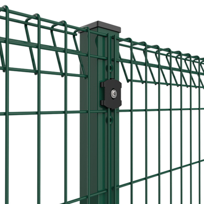 Curvy 3D Triangle Galvanized Welded Wire Mesh Fence PVC Coated