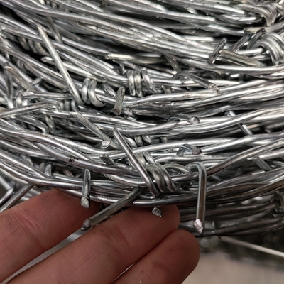 16G galvanized wire barbed fencing 100m, 250m 500m 1.6mm barbed wire fence price per roll